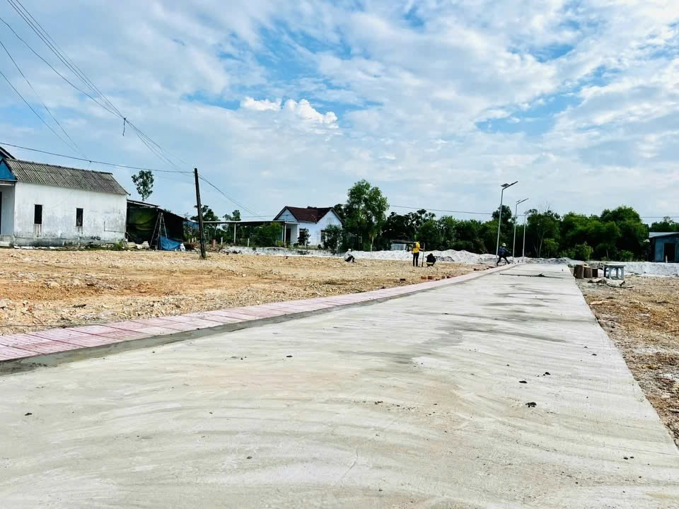 299tr đã có ngay lô đất sổ hồng chính chủ